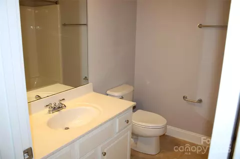 Bath - 19834 Davidson Concord Rd, Davidson, NC 28036 photo 2 of 2
