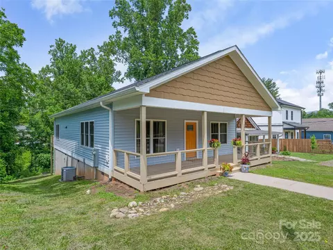 108 Le-an-hurst Rd, Asheville, NC 28803