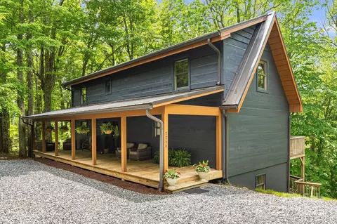 2255 Wolf Laurel Rd, Mars Hill, NC 28754