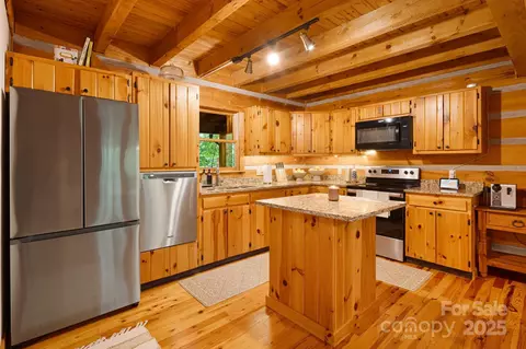 2255 Wolf Laurel Rd, Mars Hill, NC 28754 photo 10