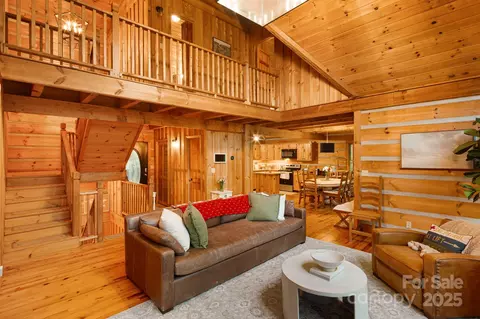 2255 Wolf Laurel Rd, Mars Hill, NC 28754 photo 8