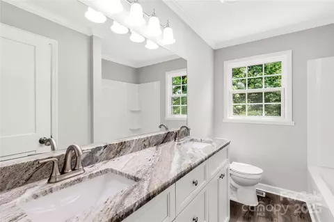Bath - 279 Bailey Rd, Lancaster, SC 29720 photo 2 of 2