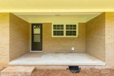 Exterior - 279 Bailey Rd, Lancaster, SC 29720 photo 6 of 6