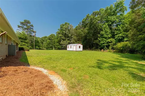 Exterior - 279 Bailey Rd, Lancaster, SC 29720 photo 5 of 6