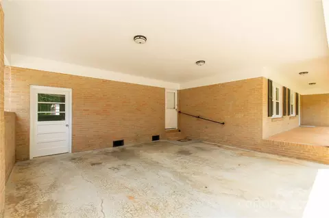 Exterior - 279 Bailey Rd, Lancaster, SC 29720 photo 4 of 6