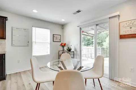 Dining - 5228 Tomsie Efird Ln, Charlotte, NC 28269 photo 1 of 1