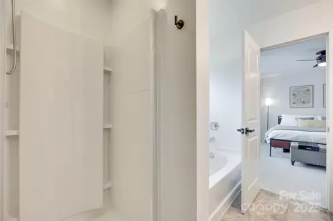 Bath - 5228 Tomsie Efird Ln, Charlotte, NC 28269 photo 1 of 2
