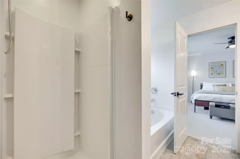 Bath - 5228 Tomsie Efird Ln, Charlotte, NC 28269 photo 1 of 2