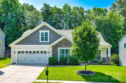 14727 Brannock Hills Dr, Charlotte, NC 28278