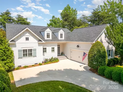 17719 Springwinds Dr, Cornelius, NC 28031 photo 2