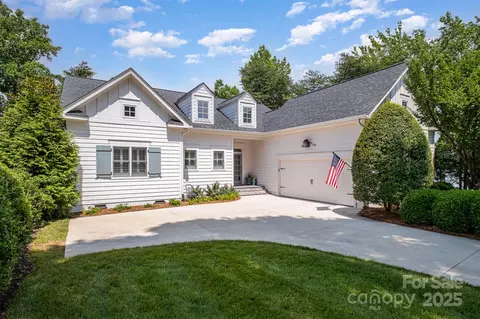 17719 Springwinds Dr, Cornelius, NC 28031 photo 3