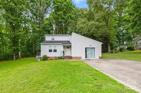 221 Reliance Rd, Kings Mountain, NC 28086