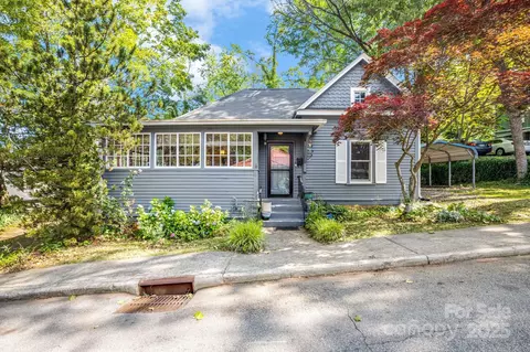 16 Blair St, Asheville, NC 28801