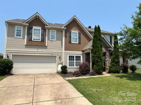 15105 Cavanshire Trl, Charlotte, NC 28278