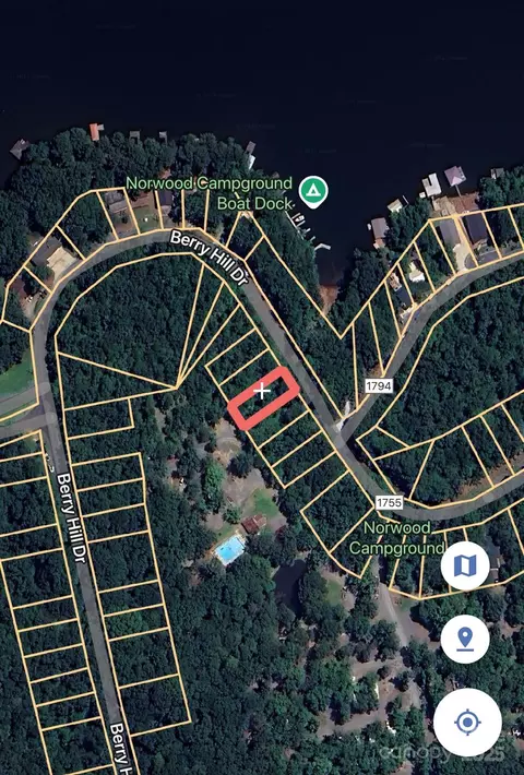 000 Berry Hill Dr, Norwood, NC 28128
