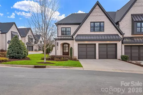 316 Audrey Pl, Charlotte, NC 28226