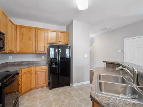 10446 Trolley Run Dr, Cornelius, NC 28031 photo 6