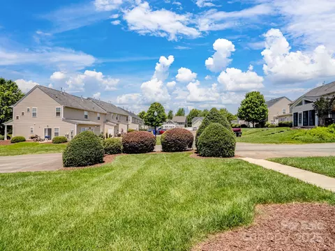 10446 Trolley Run Dr, Cornelius, NC 28031 photo 25