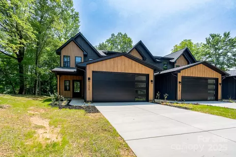 1528 Enochville Rd, Kannapolis, NC 28081