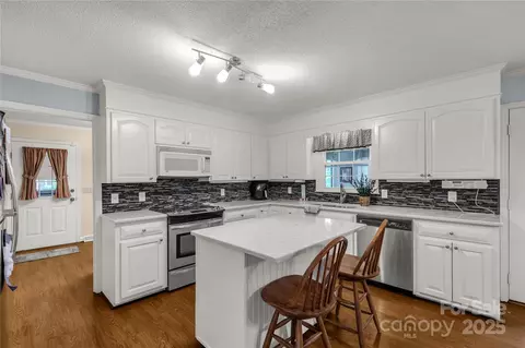 1162 E Doc Garris Rd, Lancaster, SC 29720 photo 11