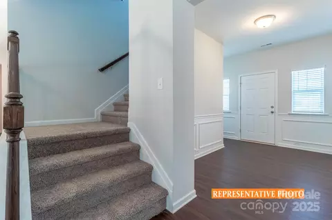 Entry Way - 524 Hullview Vis, Monroe, NC 28110 photo 3 of 4