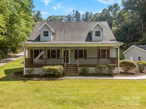 449 Concord Rd, Fletcher, NC 28732