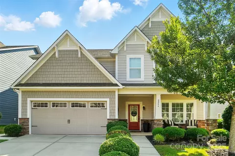 2246 Bluebell Way, Tega Cay, SC 29708