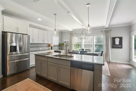 2246 Bluebell Way, Tega Cay, SC 29708 photo 15