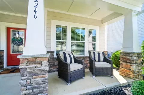 2246 Bluebell Way, Tega Cay, SC 29708 photo 4