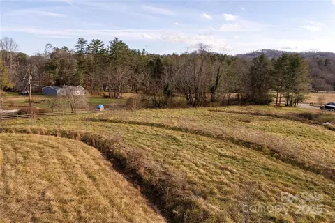 Grandview Lane, Hendersonville, NC 28791