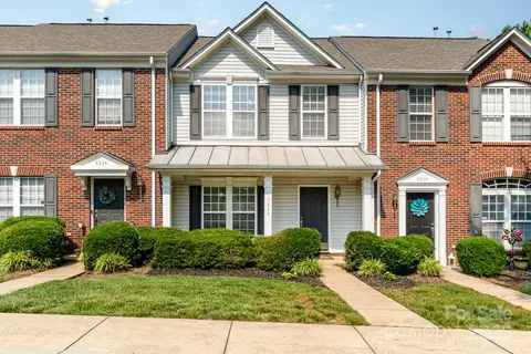 5322 Jocelyn Ln, Charlotte, NC 28269