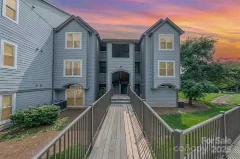 18741 Nautical 205 Dr #205, Cornelius, NC 28031