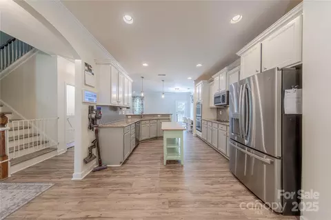 Kitchen - 516 Fair Oaks Dr, Fort Mill, SC 29708 photo 1 of 6