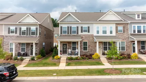 5440 Kinsbridge Dr, Mint Hill, NC 28227