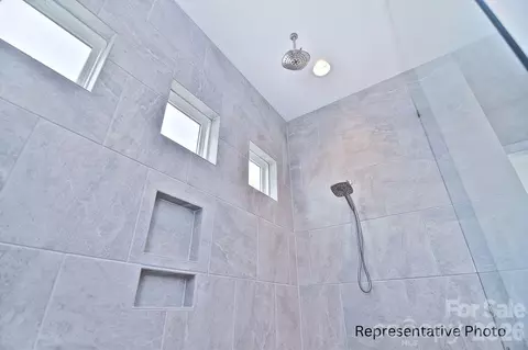 Bath - 4178 Millstream Rd, Denver, NC 28037 photo 8 of 9