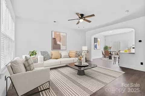 3153 Bending Birch Pl, Charlotte, NC 28206