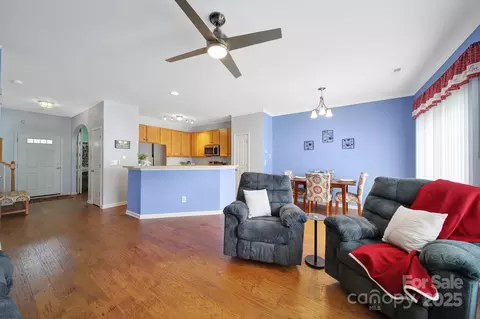 635 Brickdust Ct, Fort Mill, SC 29708 photo 17