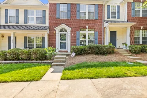 7881 Mariners Pointe Cir, Denver, NC 28037 photo 7