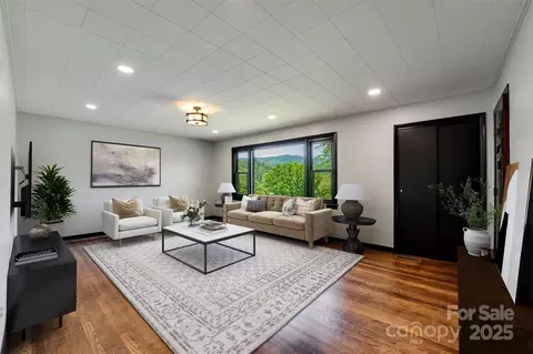 Living - 191 Rolling Green Dr, Sylva, NC 28779 photo 1 of 5