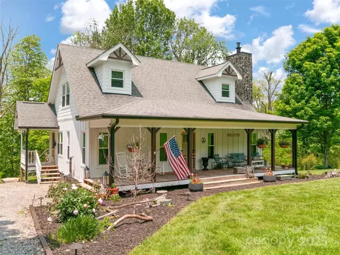 540 Windswept Ridge Rd, Canton, NC 28716