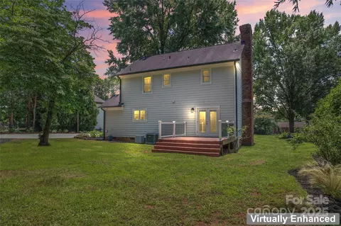 18733 Bluff Point Rd, Cornelius, NC 28031 photo 7