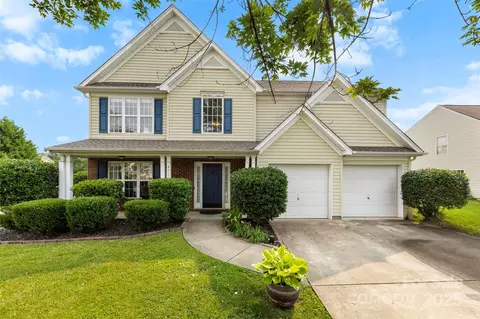 4612 Maple Crest Pl, Harrisburg, NC 28075