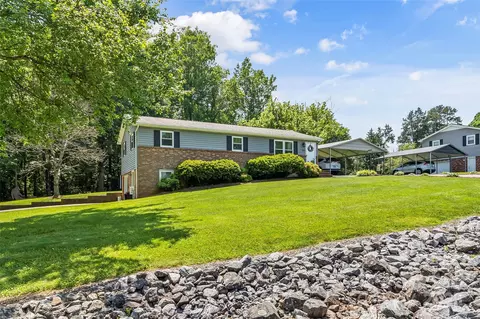 3269 Tolley St, Claremont, NC 28610