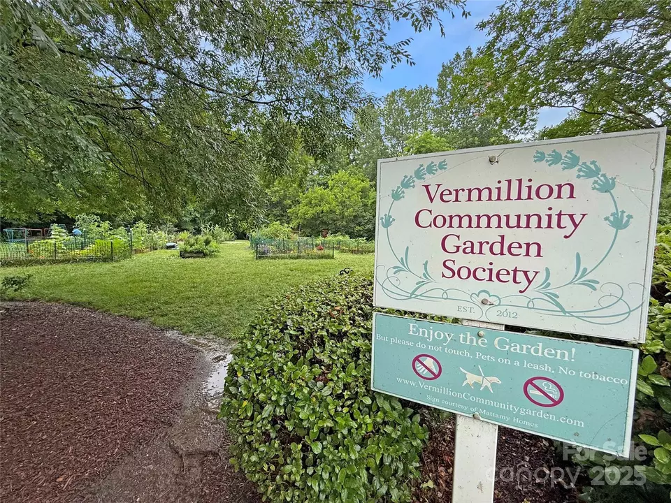 View/Area - 15018 Marymont Ave, Huntersville, NC 28078 photo 1 of 2