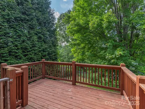 Exterior - 151 Ingram Loop, Clyde, NC 28721 photo 4 of 6