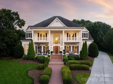 11723 Oakland Hills Pl, Charlotte, NC 28277