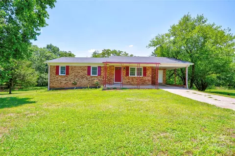 231 London Rd, Lawndale, NC 28090