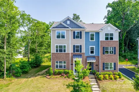 12024 John Newton Dr, Davidson, NC 28036