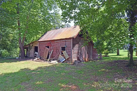 2131 E Nc 10 Hwy, Conover, NC 28613 photo 31
