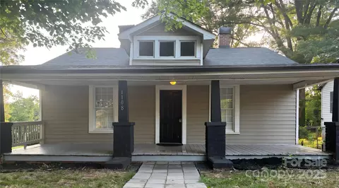 1108 S Meeting St, Statesville, NC 28677